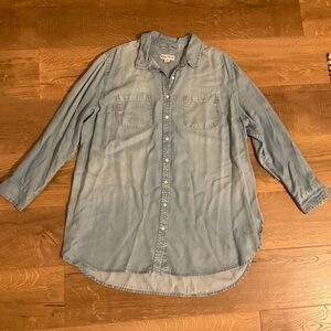 Ava & Vic denim button down tunic, 2X